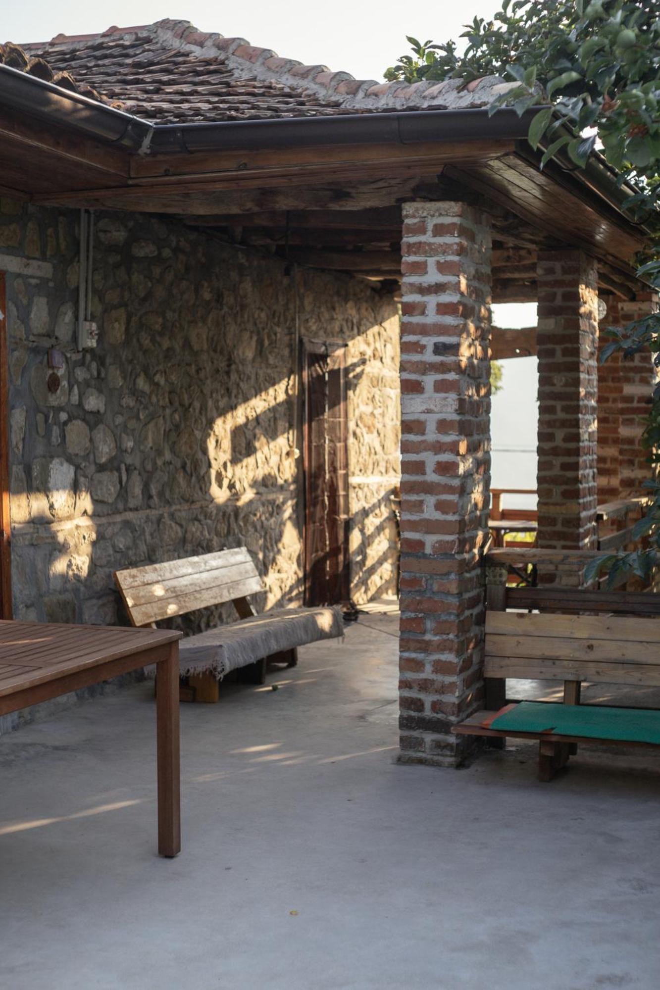 The House In The Village Pellumbas Zewnętrze zdjęcie